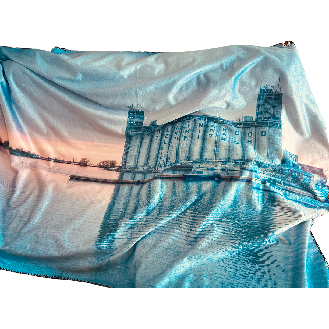Collingwood Terminals Light Sunset Blanket