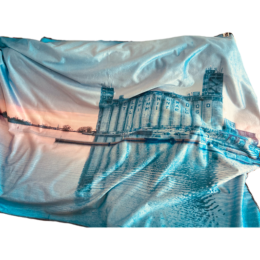 Collingwood Terminals Light Sunset Blanket