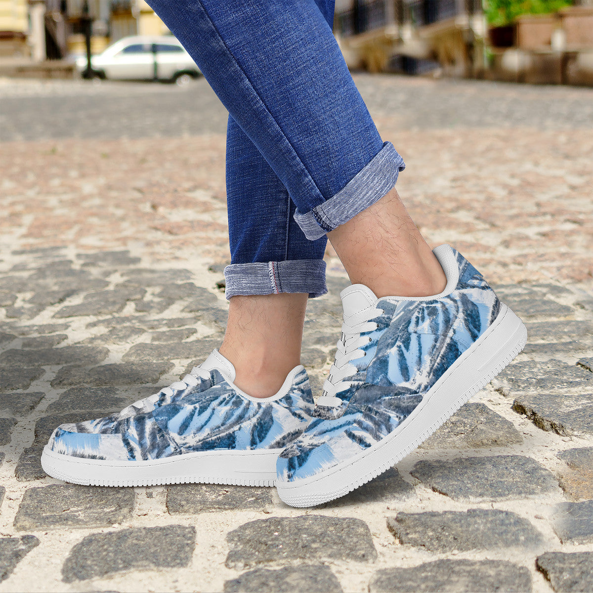 Devil's Glen Low Top Unisex Sneaker